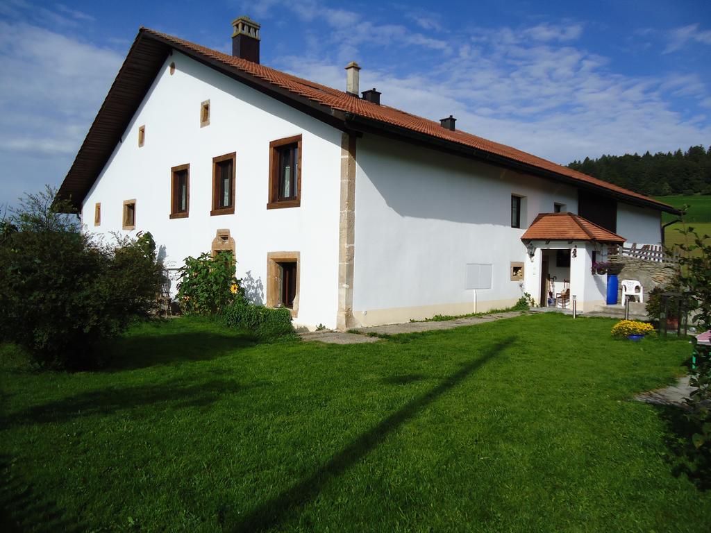 Saignelégier Gite Rural 1666 الغرفة الصورة